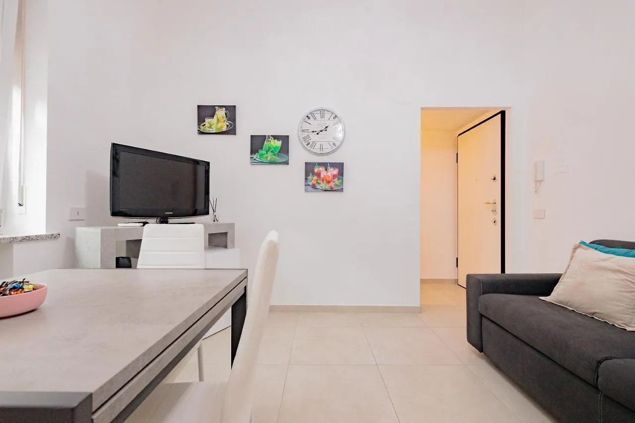 La Casa Di Alessia Nel Centro Di Como - Alessiatravelling Holiday home