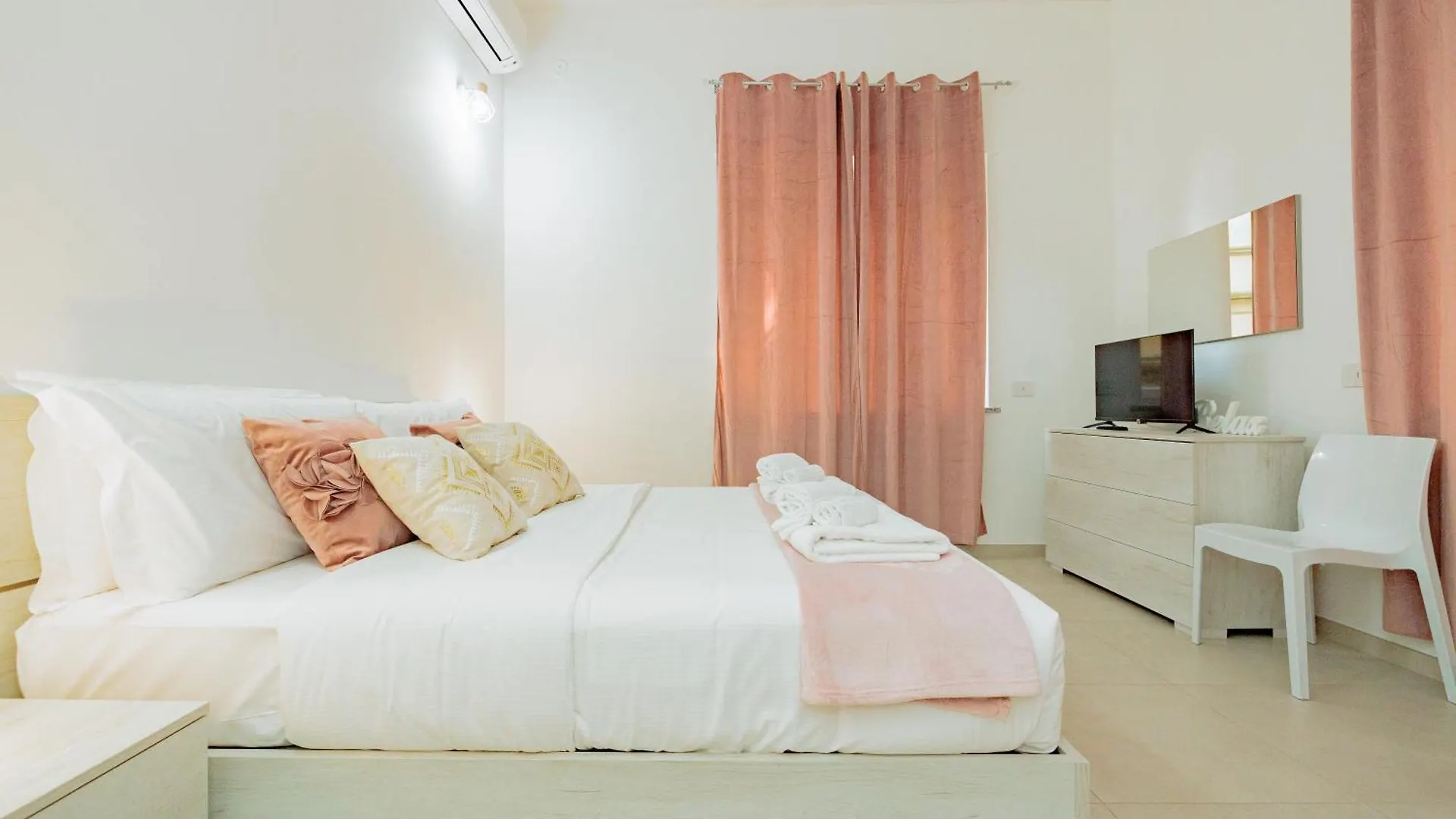 Holiday home La Casa Di Alessia Nel Centro Di Como - Alessiatravelling Villa Italy